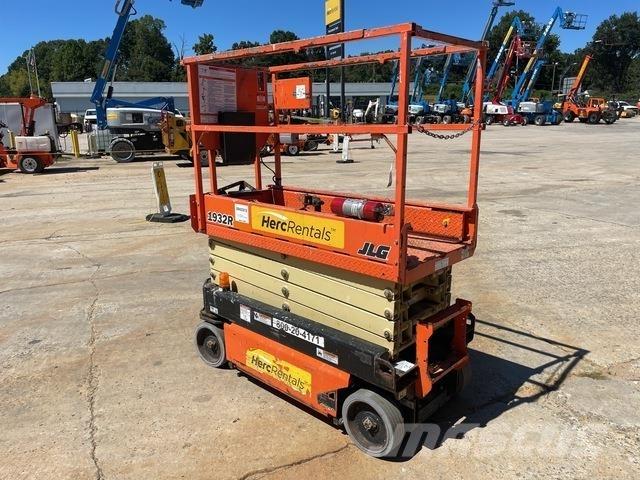 JLG 1932R Scissor lifts