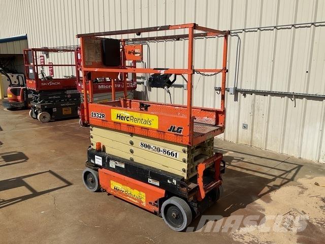 JLG 1932R Scissor lifts