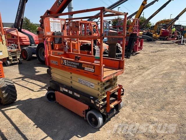 JLG 1932R Scissor lifts