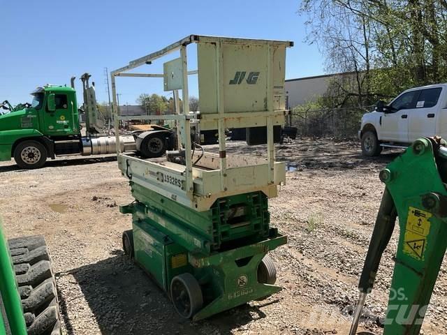 JLG 1932RS Scissor lifts