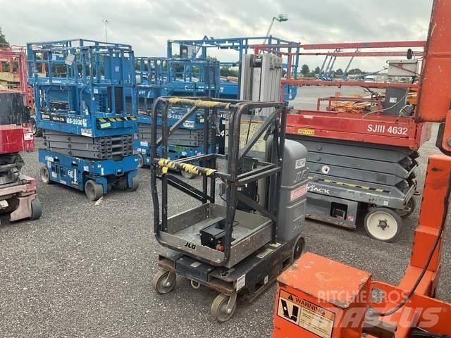 JLG 20MVL Vertical mast lifts