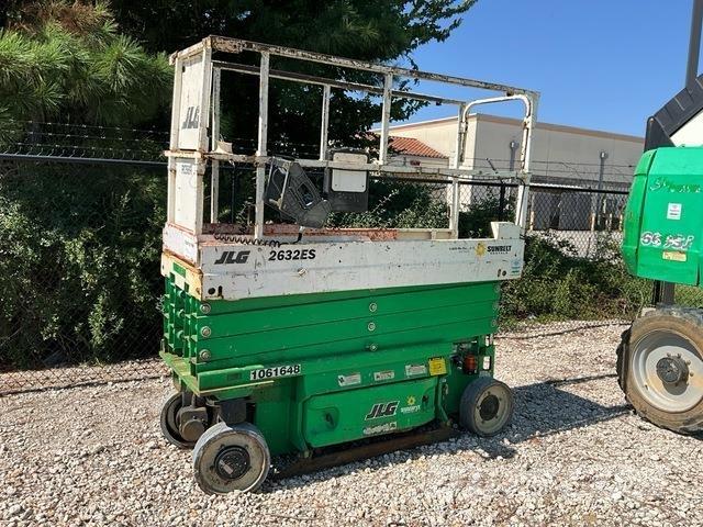 JLG 2632ES Scissor lifts