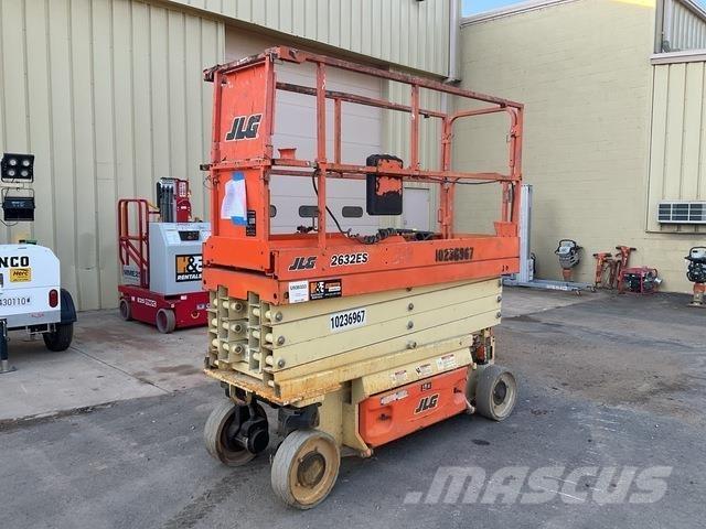 JLG 2632ES Scissor lifts