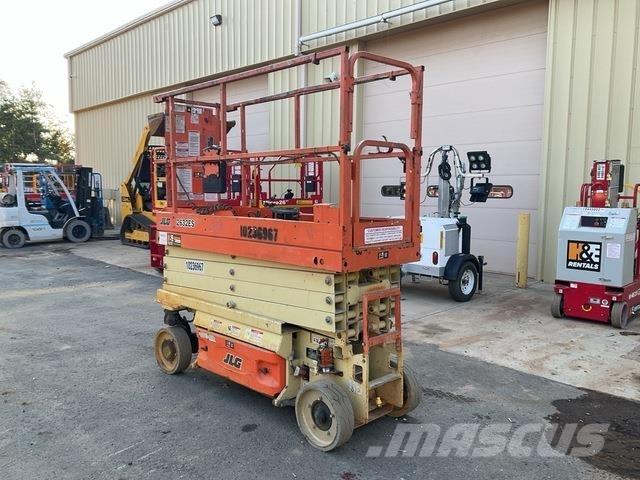 JLG 2632ES Scissor lifts