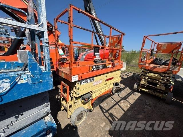 JLG 2632ES Scissor lifts