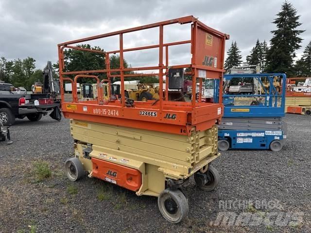 JLG 3246ES Scissor lifts