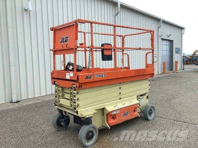 JLG 3246ES Scissor lifts