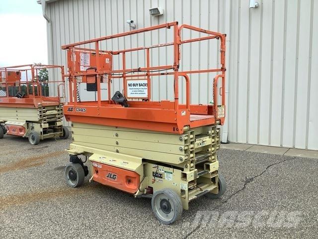 JLG 3246ES Scissor lifts