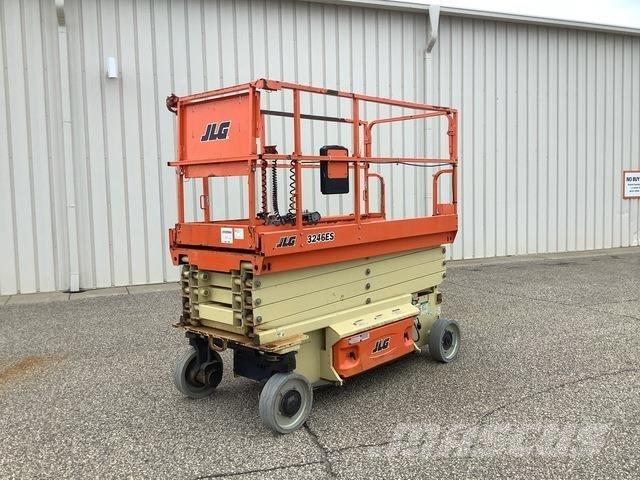 JLG 3246ES Scissor lifts
