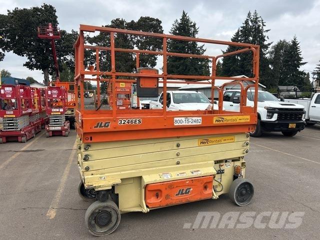 JLG 3246ES Scissor lifts