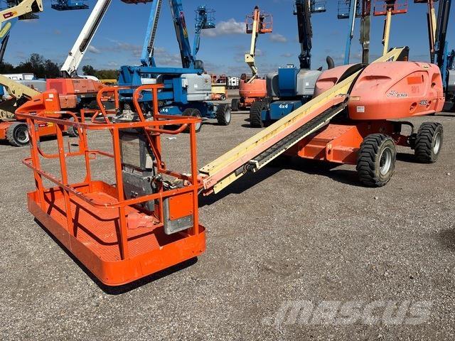 JLG 400S Telescopic boom lifts
