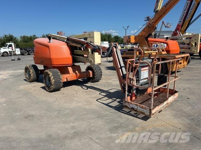 JLG 450AJ Articulated boom lifts