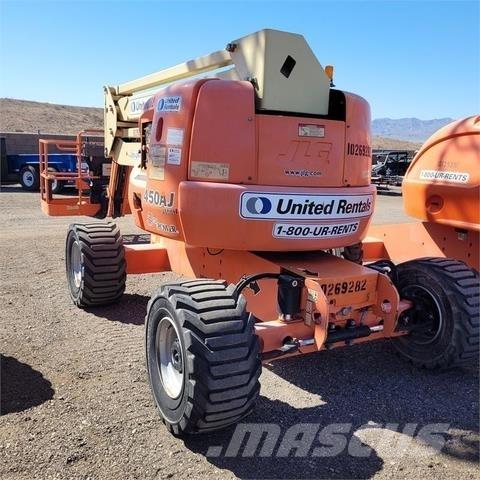 JLG 450AJ Articulated boom lifts