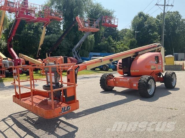 JLG 600A Articulated boom lifts