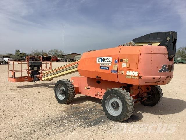 JLG 600S Telescopic boom lifts