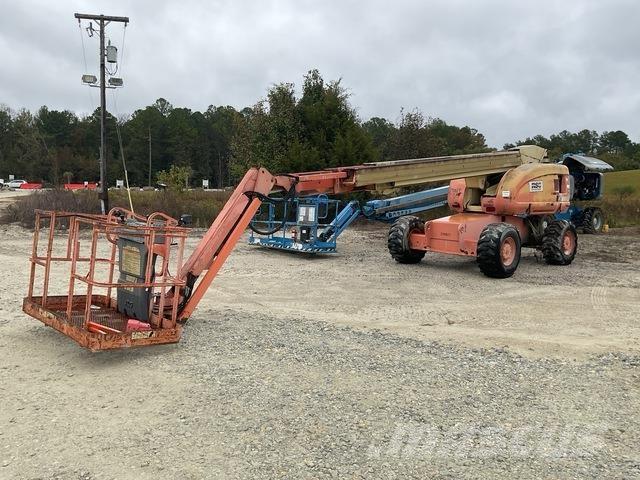 JLG 600S Articulated boom lifts