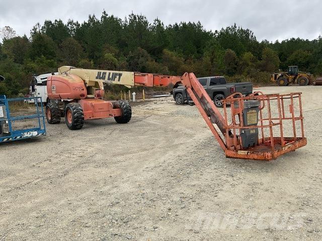 JLG 600S Articulated boom lifts