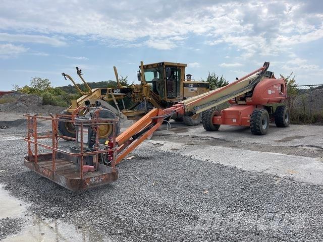 JLG 660SJ Telescopic boom lifts