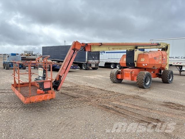 JLG 800 AJ Articulated boom lifts