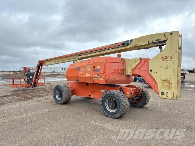 JLG 800 AJ Articulated boom lifts