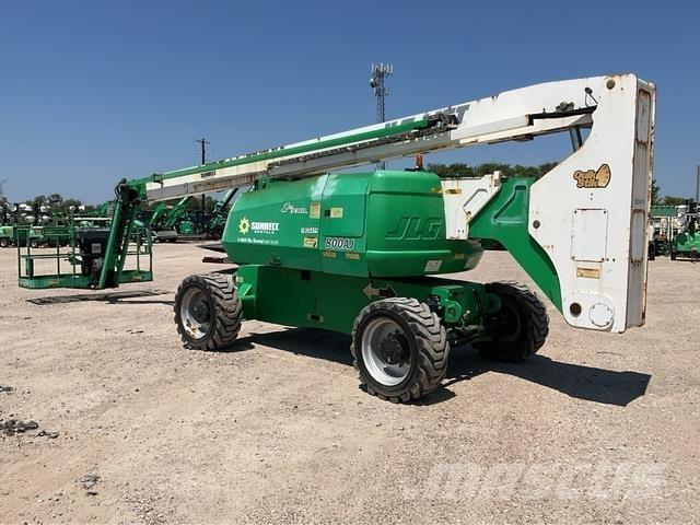 JLG 800AJ Articulated boom lifts