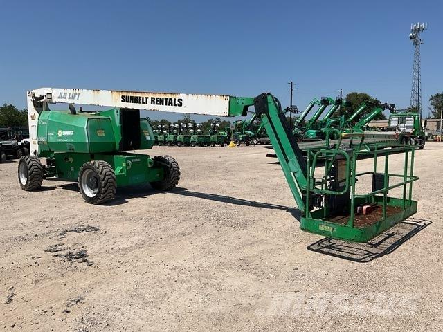 JLG 800AJ Articulated boom lifts