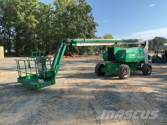 JLG 800AJ Articulated boom lifts