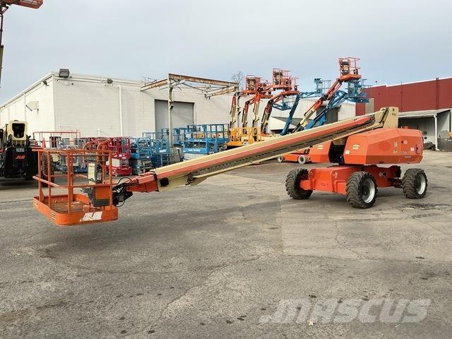 JLG 800S Telescopic boom lifts