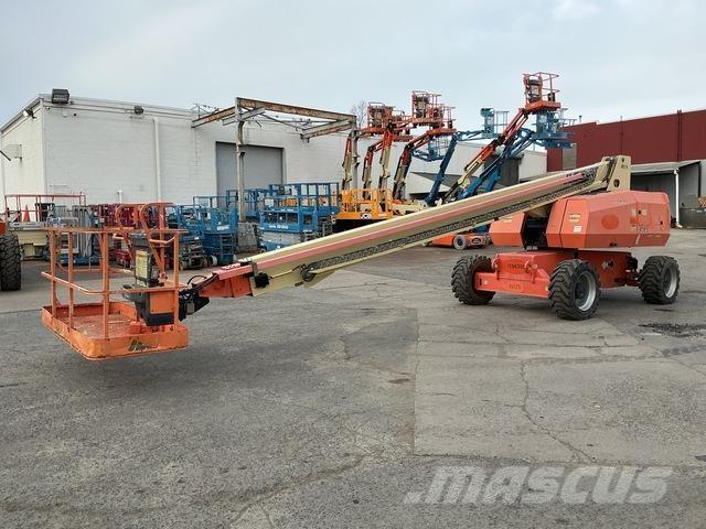 JLG 800S Telescopic boom lifts