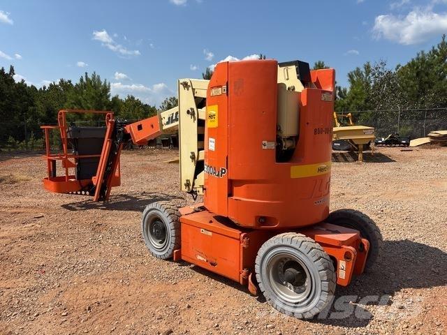 JLG E300AJP Articulated boom lifts