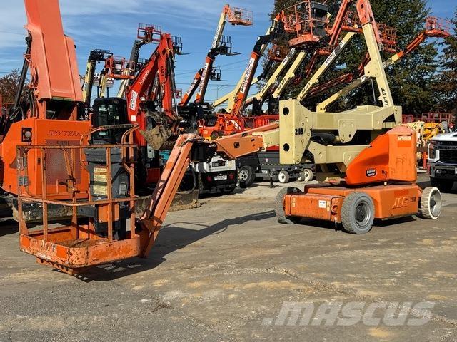 JLG E400AJPN Articulated boom lifts