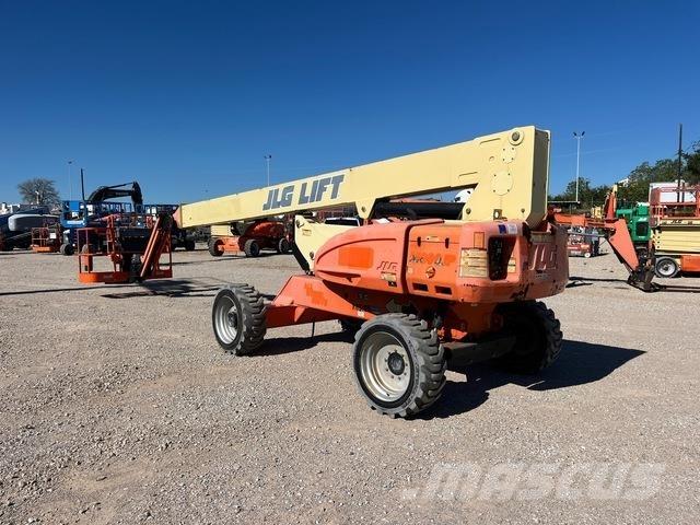 JLG M600JP Articulated boom lifts