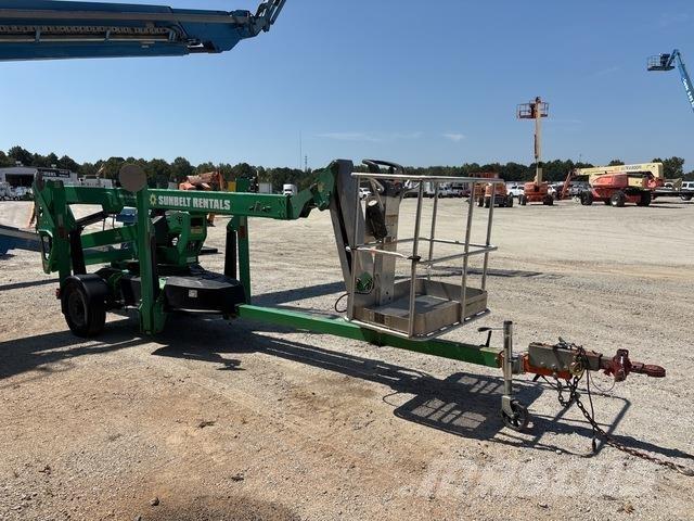 JLG T500J Trailer mounted aerial platforms
