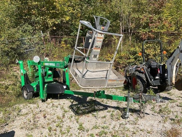 JLG T500J Trailer mounted aerial platforms