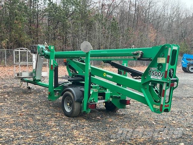 JLG T500J Trailer mounted aerial platforms