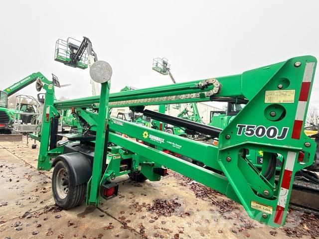 JLG T500J Trailer mounted aerial platforms