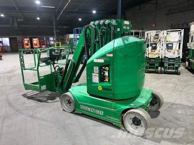 JLG Toucan 32E Vertical mast lifts
