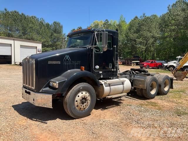 Kenworth  Truck Tractor Units