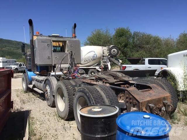 Kenworth  Truck Tractor Units