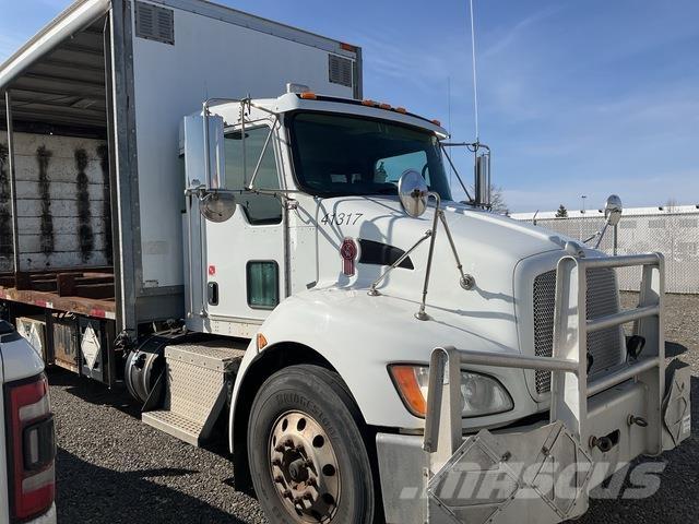 Kenworth T370 Tautliner/curtainside trucks