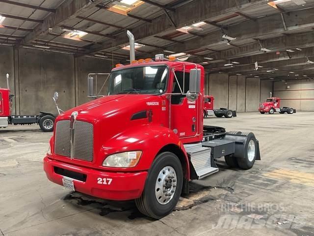Kenworth T370 Truck Tractor Units