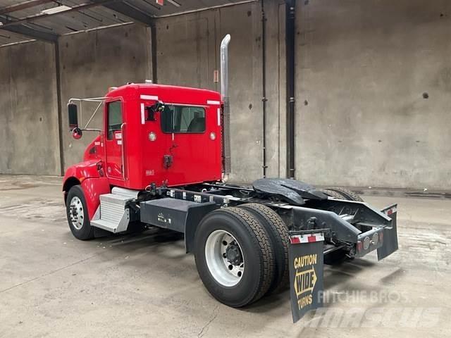 Kenworth T370 Truck Tractor Units