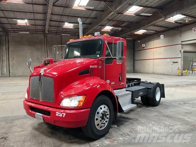 Kenworth T370 Truck Tractor Units