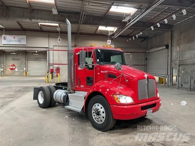 Kenworth T370 Truck Tractor Units