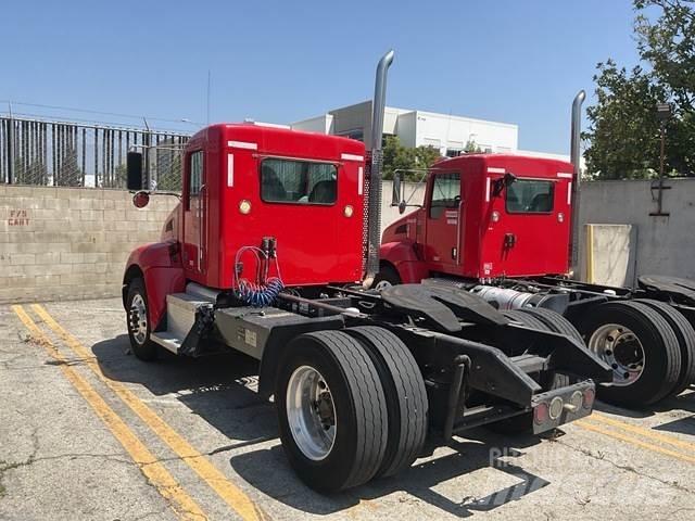 Kenworth T370 Truck Tractor Units
