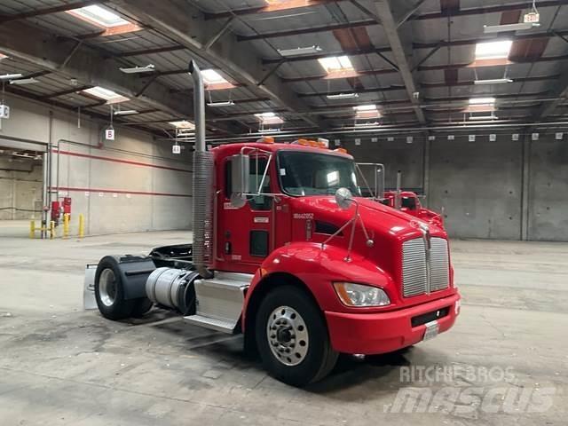 Kenworth T370 Truck Tractor Units