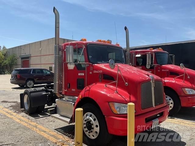 Kenworth T370 Truck Tractor Units