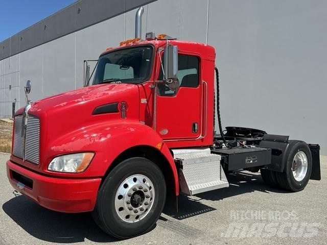 Kenworth T370 Truck Tractor Units