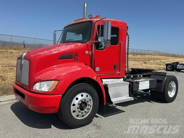 Kenworth T370 Truck Tractor Units