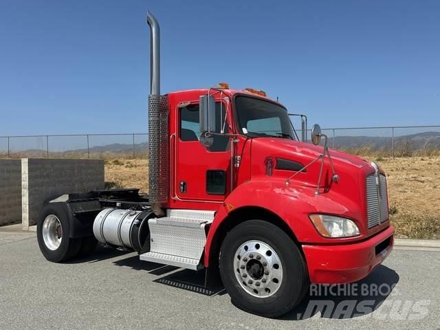 Kenworth T370 Truck Tractor Units